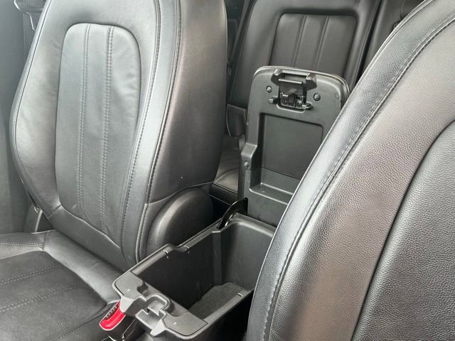 Used 2015 Chevrolet Captiva Sport LTZ FWD image 31