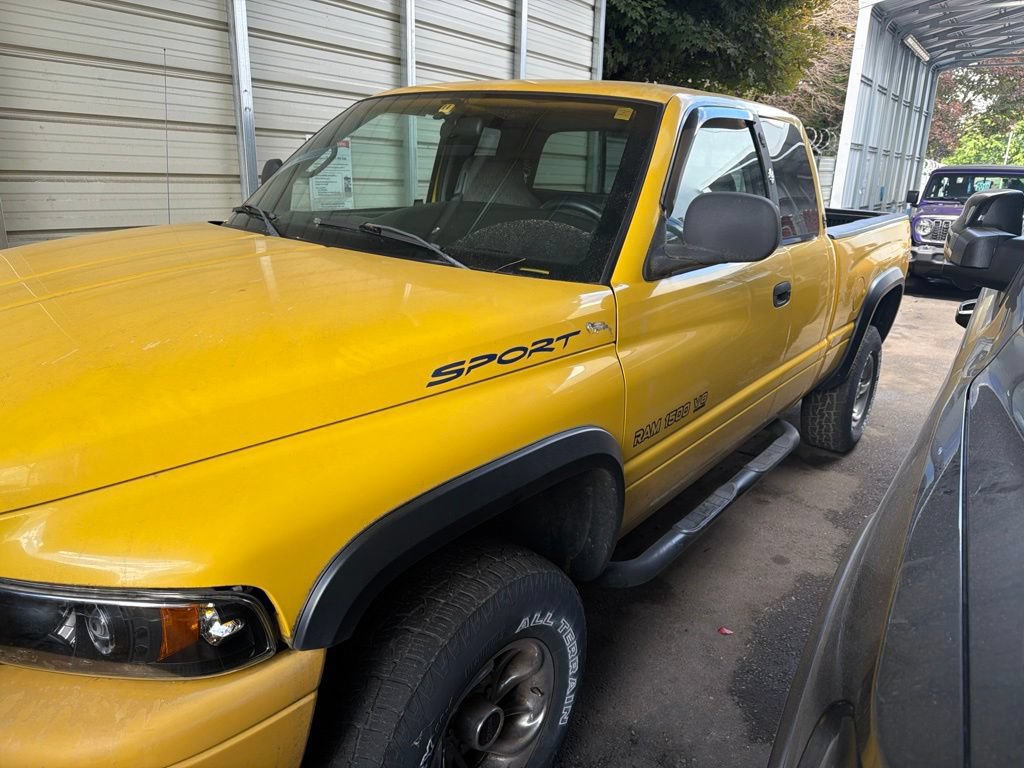 Used 2000 Dodge Ram 1500 Truck 4x4 Quad Cab image 9