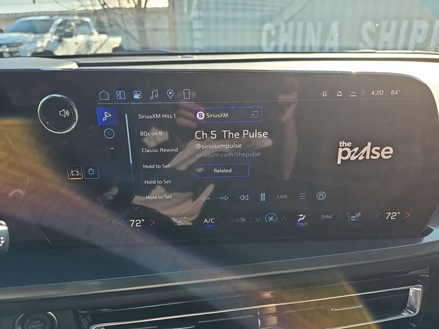 New 2027 Chevrolet Traverse LT w/ Sun and Wheel Package AWD/4WD image 14