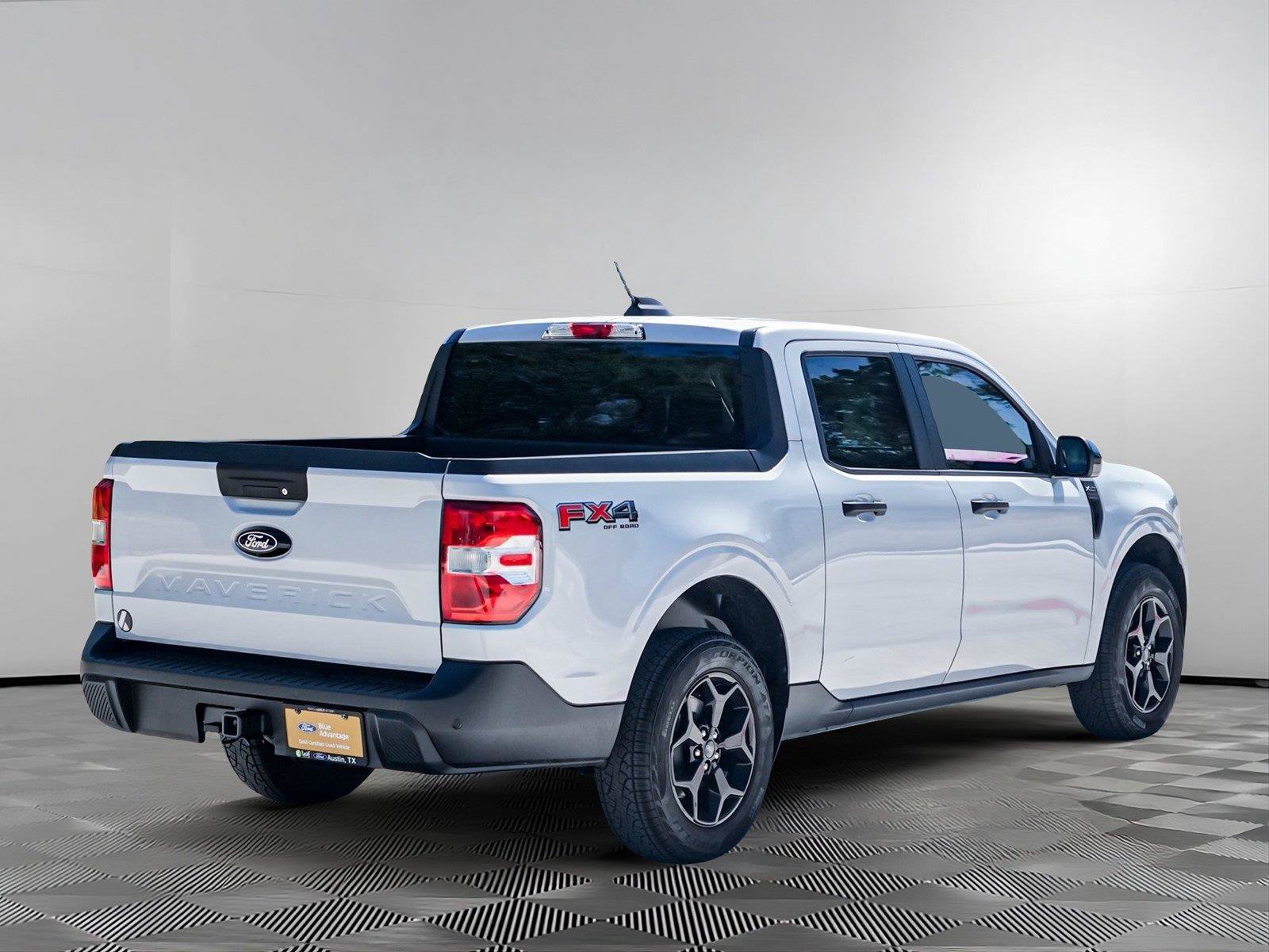 Used 2025 Ford Maverick XLT w/ XLT Luxury Package AWD/4WD image 4