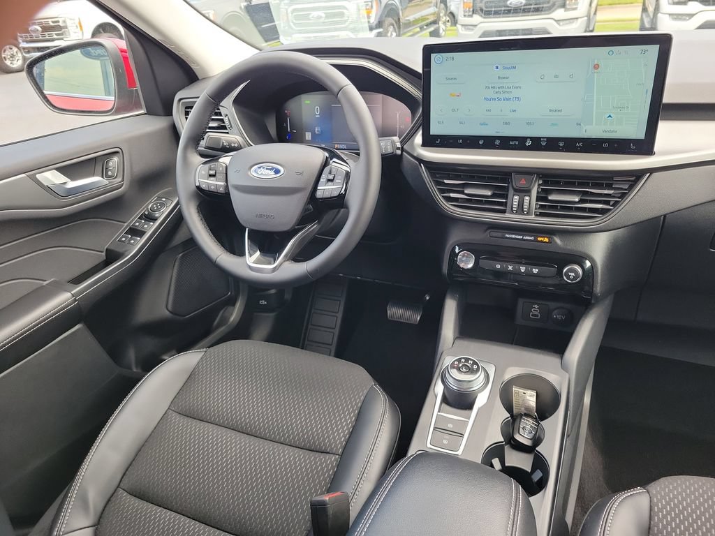 Certified 2025 Ford Escape SE FWD image 13