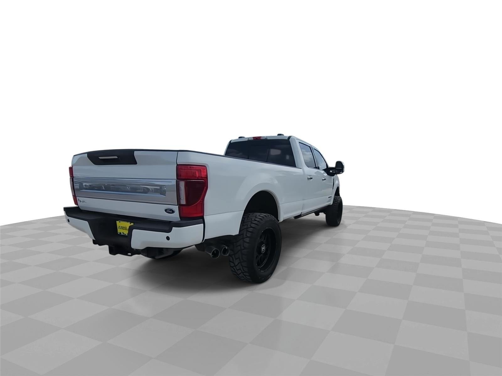 Used 2021 Ford F350 Platinum AWD/4WD image 8