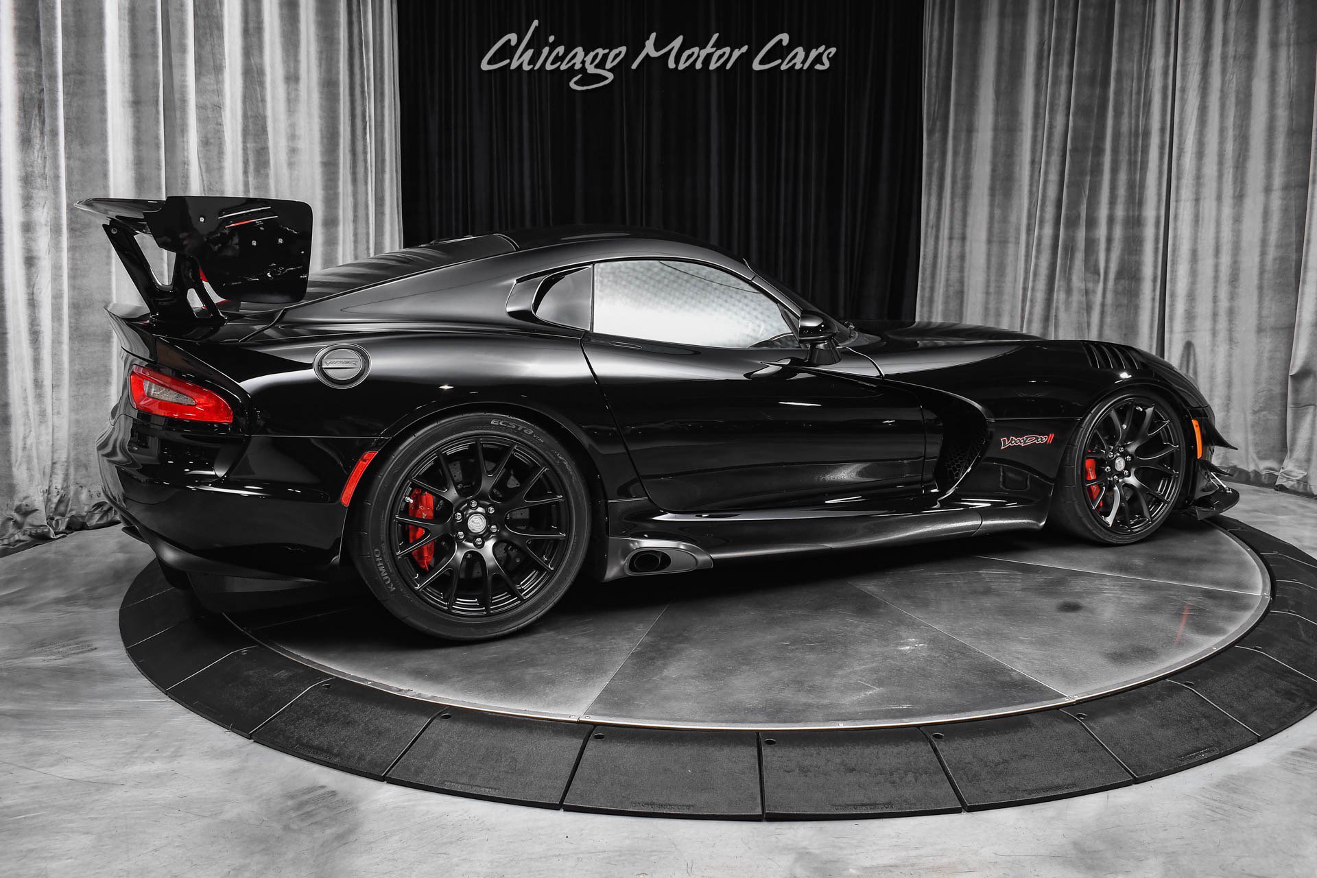 Used 2017 Dodge Viper GTC w/ ACR Package RWD image 5