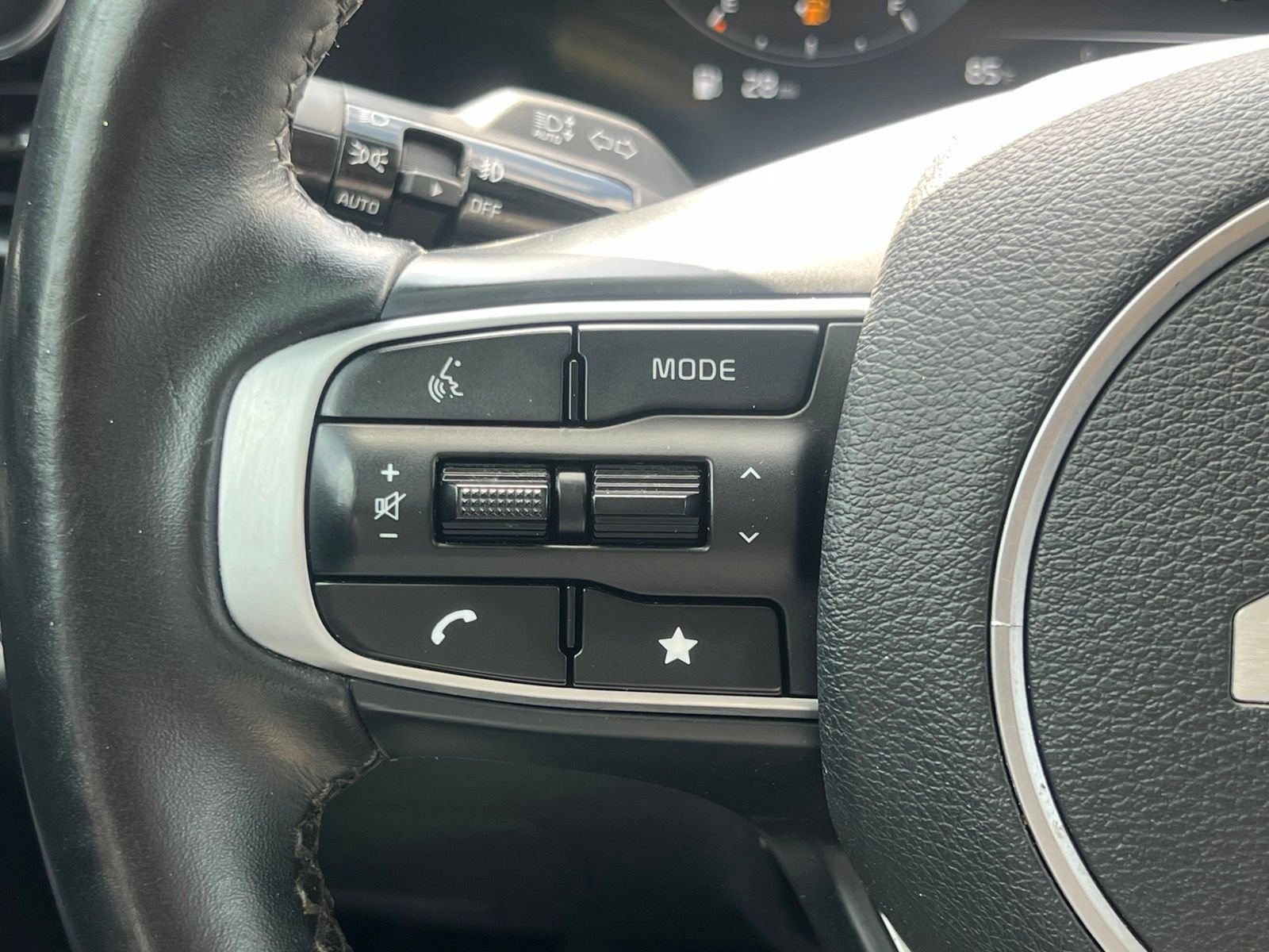 Used 2023 Kia Sportage SX FWD image 28