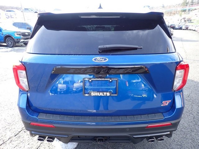 Certified 2021 Ford Explorer ST w/ ST Street Pack image 7