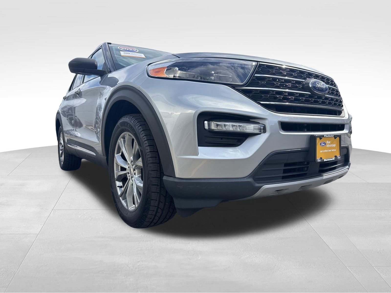 Certified 2022 Ford Explorer XLT w/ Equipment Group 202A image 10