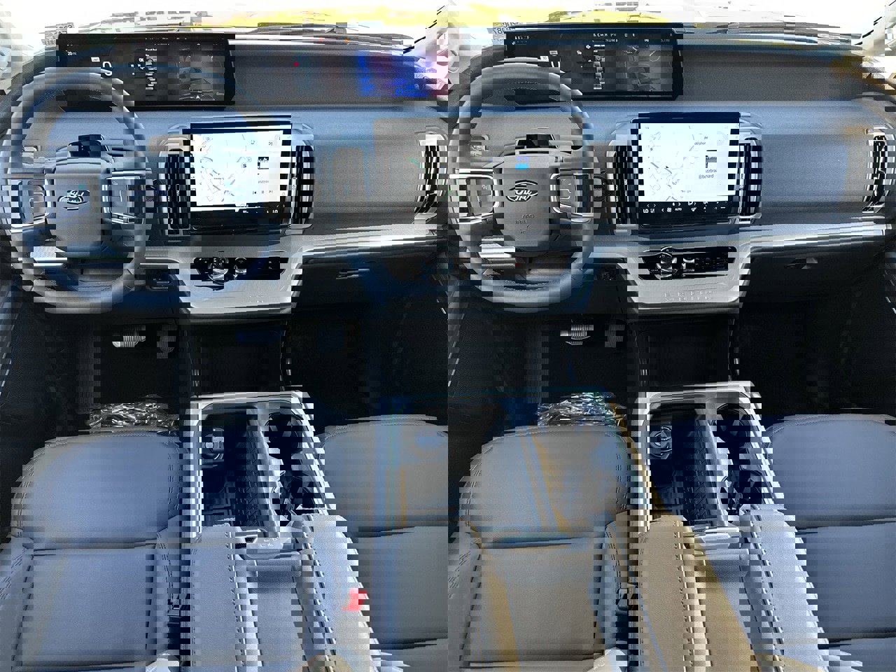 New 2025 Ford Expedition Max Active video 2