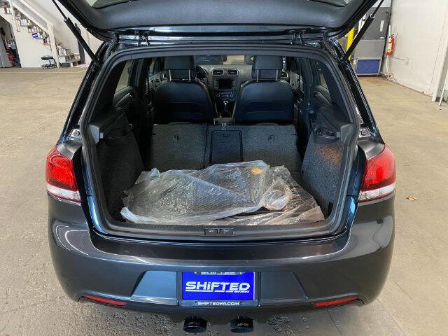 Used 2012 Volkswagen Golf 4-Door image 13