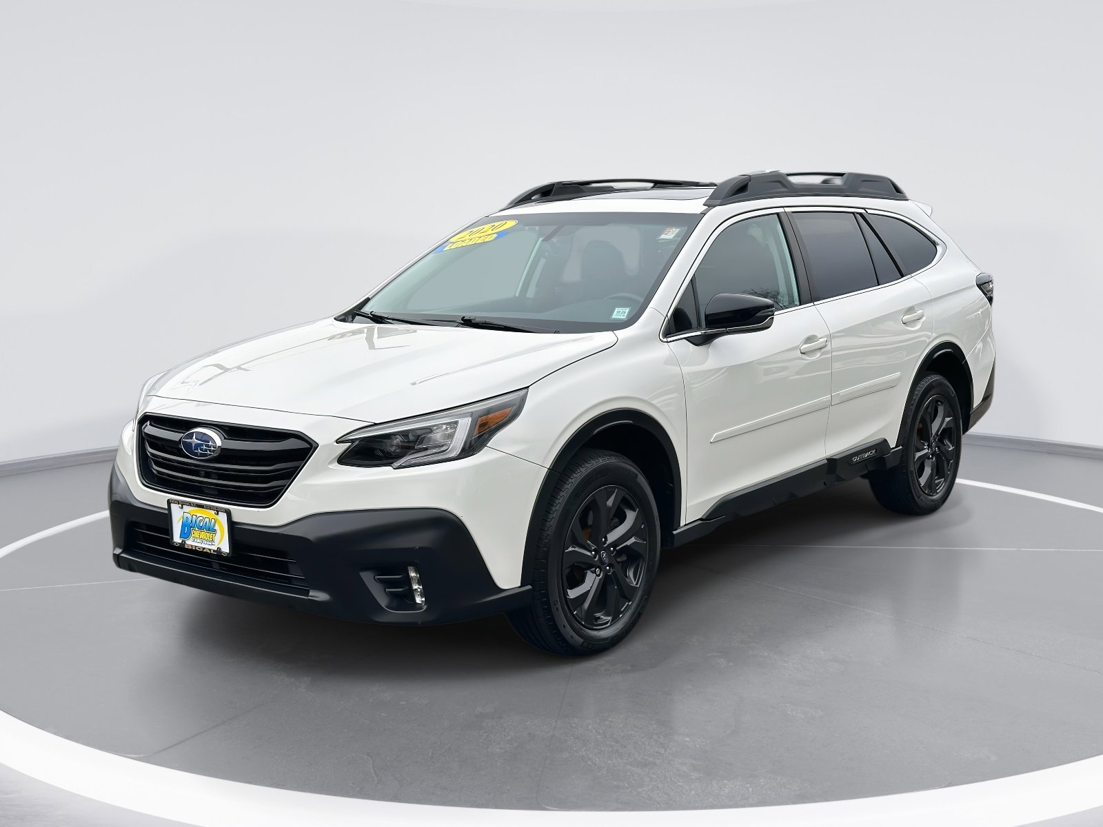 Used 2020 Subaru Outback Onyx Edition XT image 3