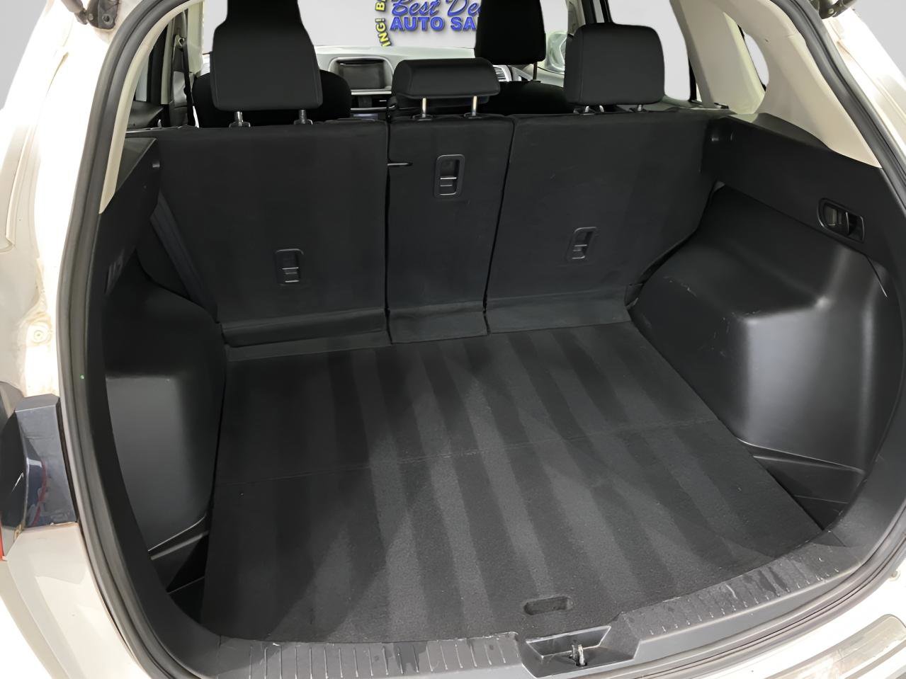 Used 2016 MAZDA CX-5 Touring image 18