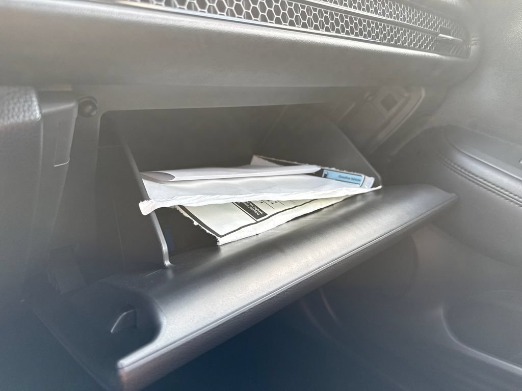 Certified 2025 Honda HR-V LX image 37