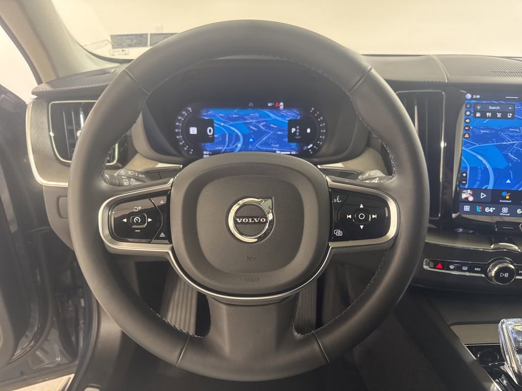 Used 2025 Volvo XC60 B5 Ultra w/ Climate Package image 11
