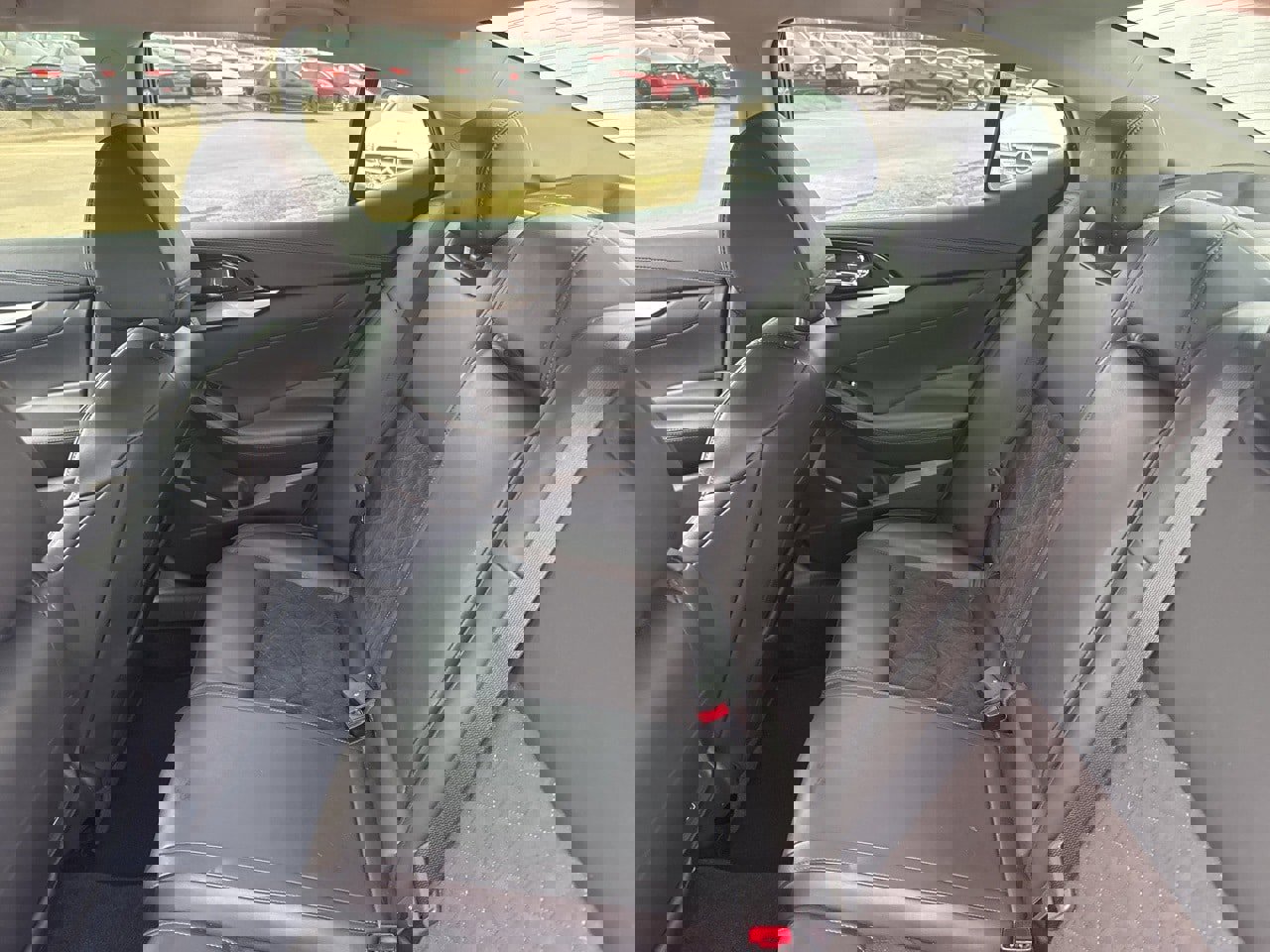 Used 2018 Nissan Maxima SR w/ Midnight Edition image 23