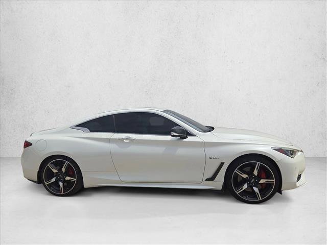 Used 2019 INFINITI Q60 Red Sport 400 w/ Carbon Fiber Package AWD/4WD image 4