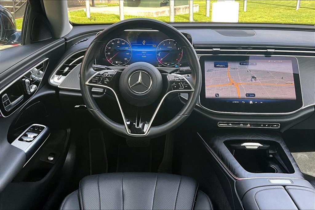 Used 2025 Mercedes-Benz E 350 Sedan image 7