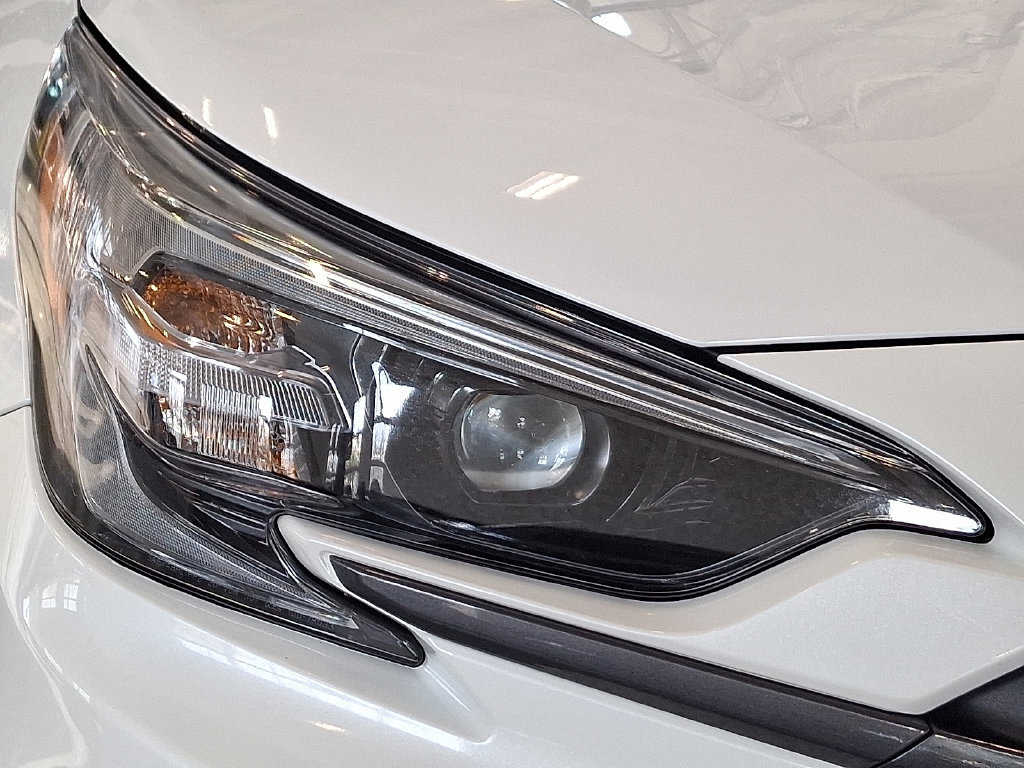 Certified 2025 Subaru Legacy Premium AWD/4WD image 12