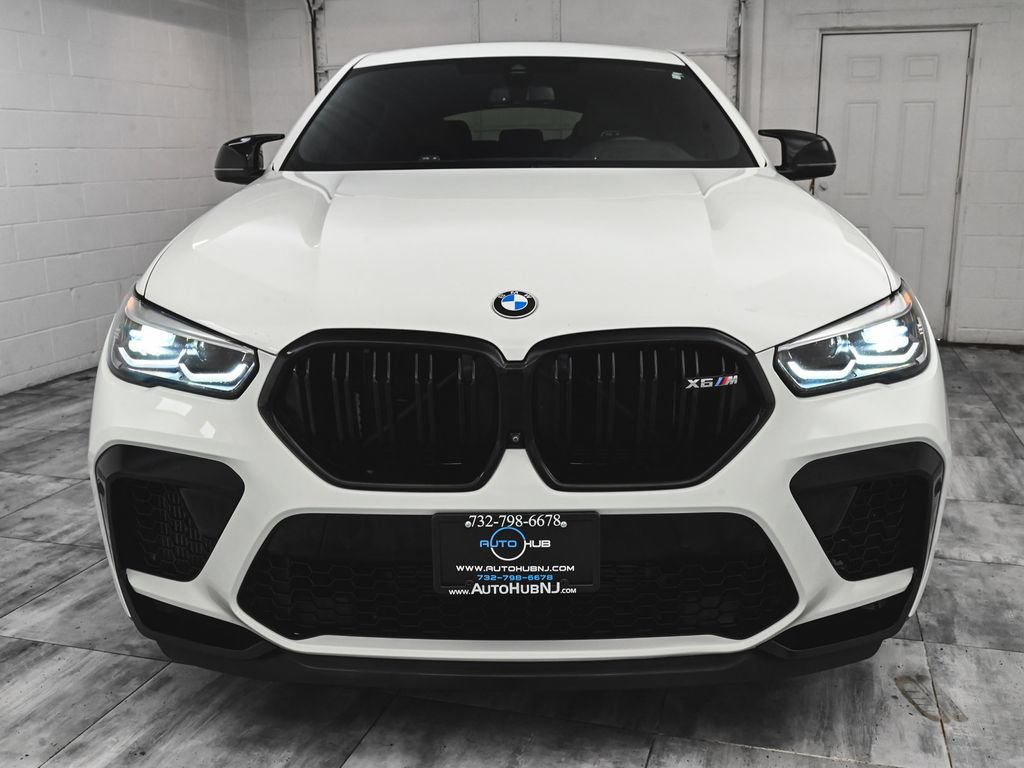 Used 2021 BMW X6 M AWD/4WD image 2