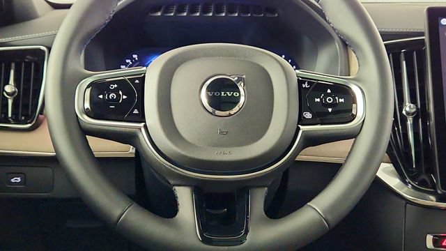 New 2026 Volvo XC90 B6 Plus w/ Protection Package AWD/4WD image 25