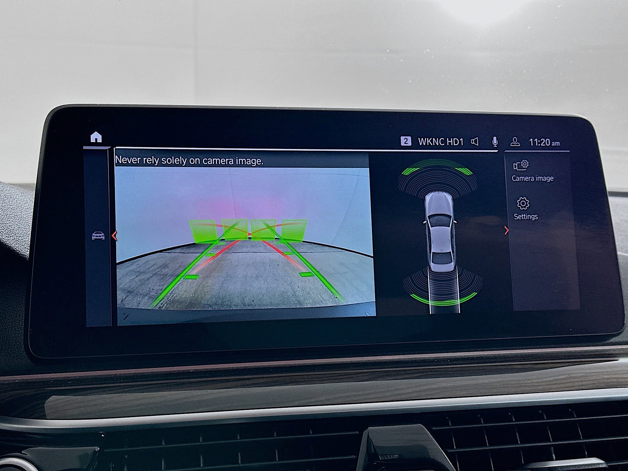 Used 2023 BMW 530i xDrive w/ Premium Package image 23