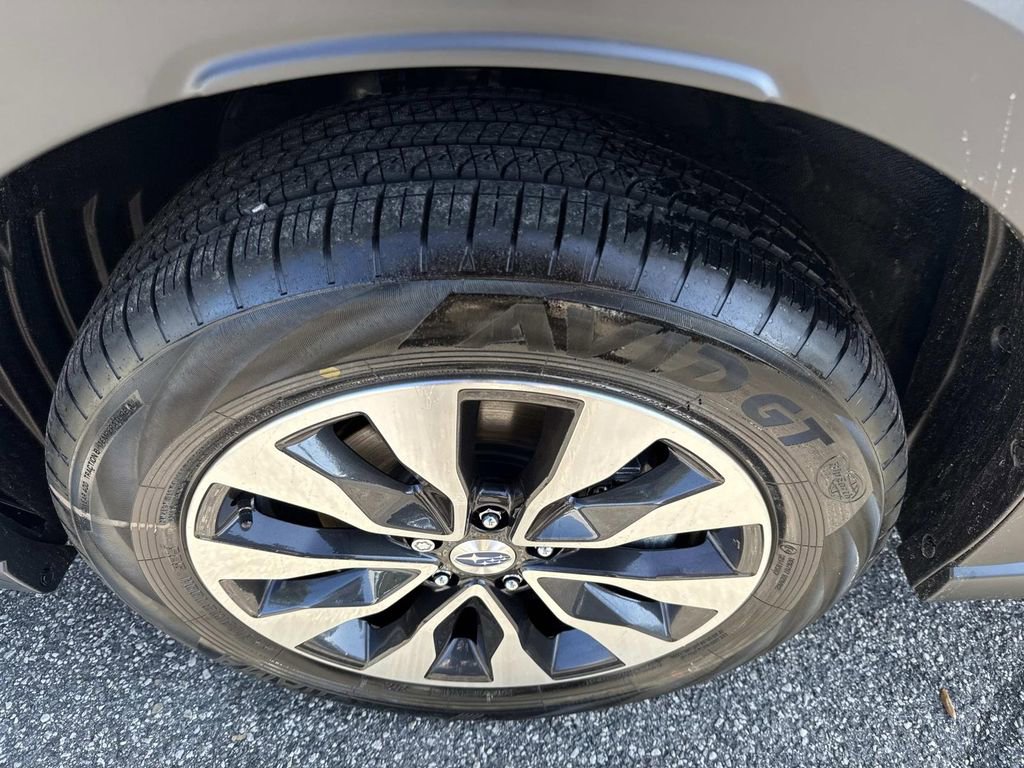 New 2025 Subaru Outback Touring XT image 10