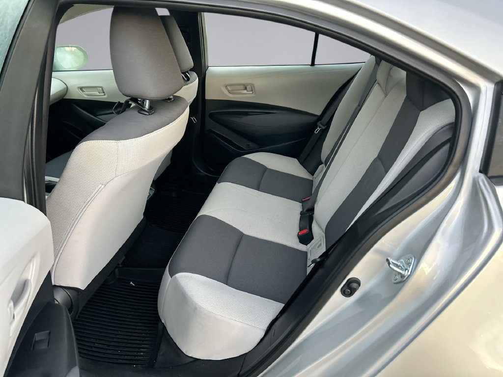 Certified 2025 Toyota Corolla LE FWD image 28