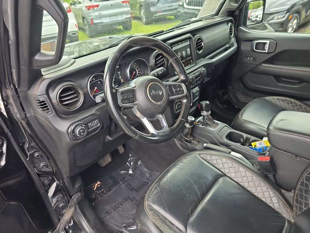 Used 2021 Jeep Gladiator Overland image 18