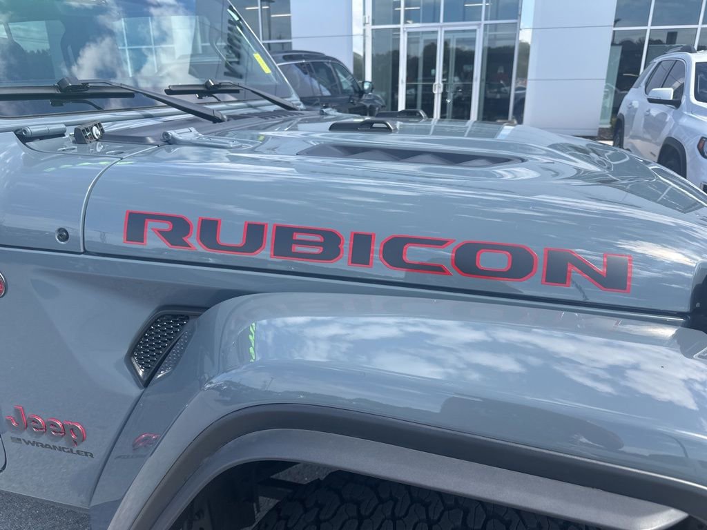 Used 2024 Jeep Wrangler Unlimited Rubicon image 3