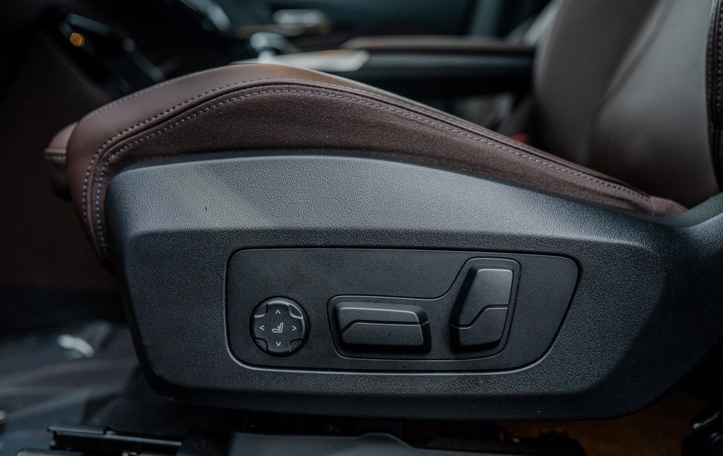 Used 2025 BMW X2 xDrive28i image 18