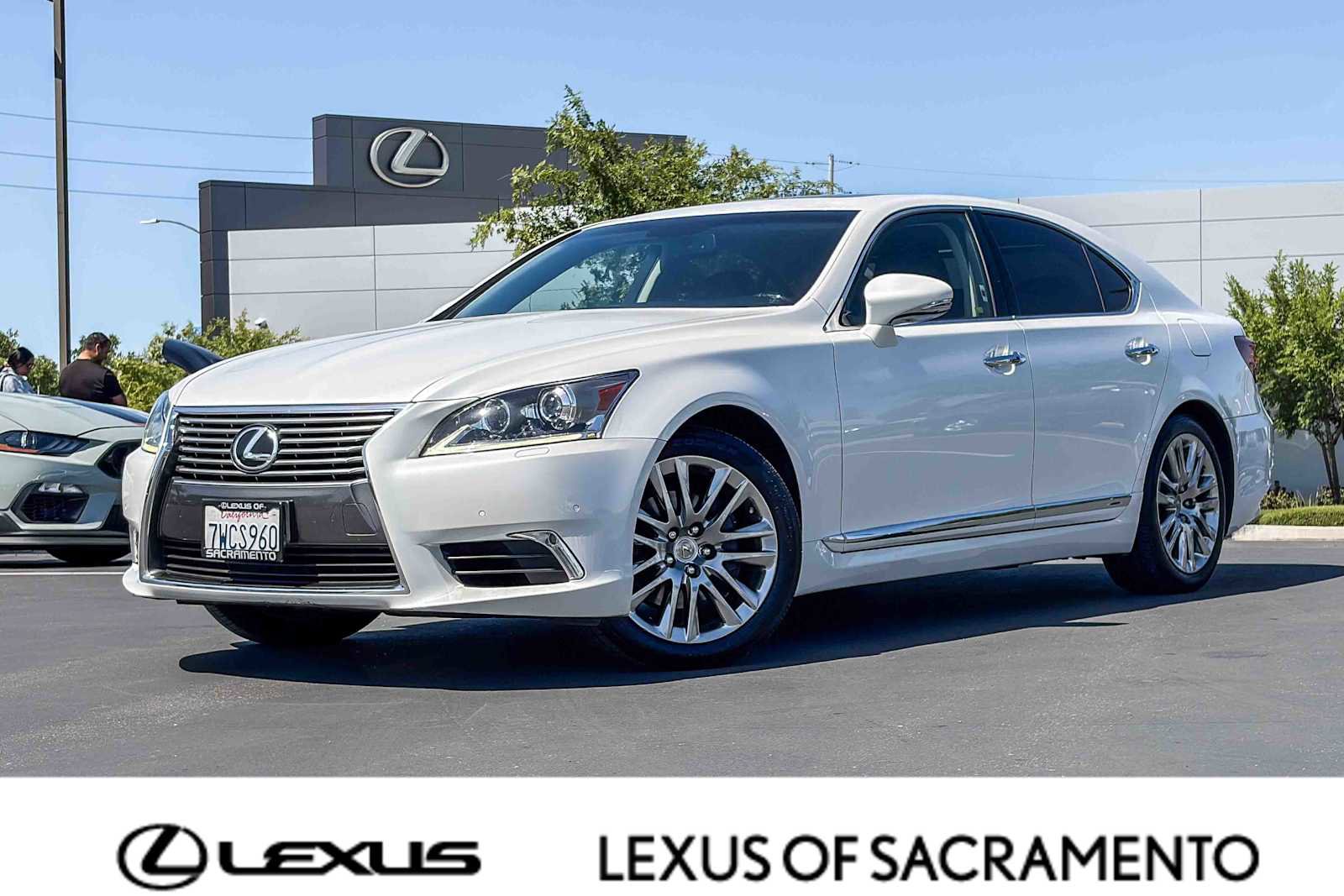 Used 2017 Lexus LS 460 w/ Comfort Package
