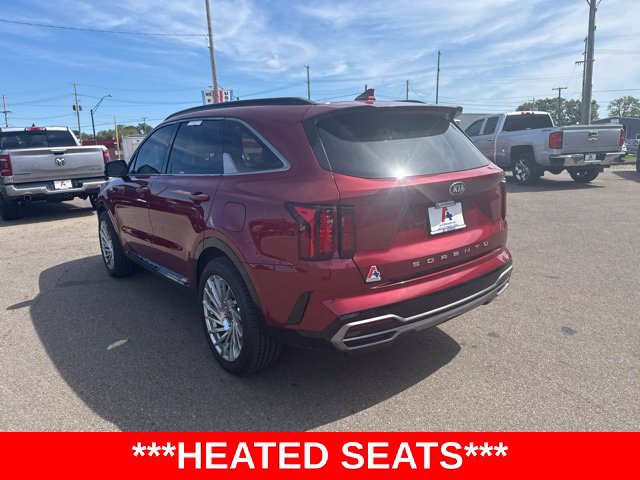 Used 2021 Kia Sorento S w/ Panoramic Sunroof Package FWD image 5