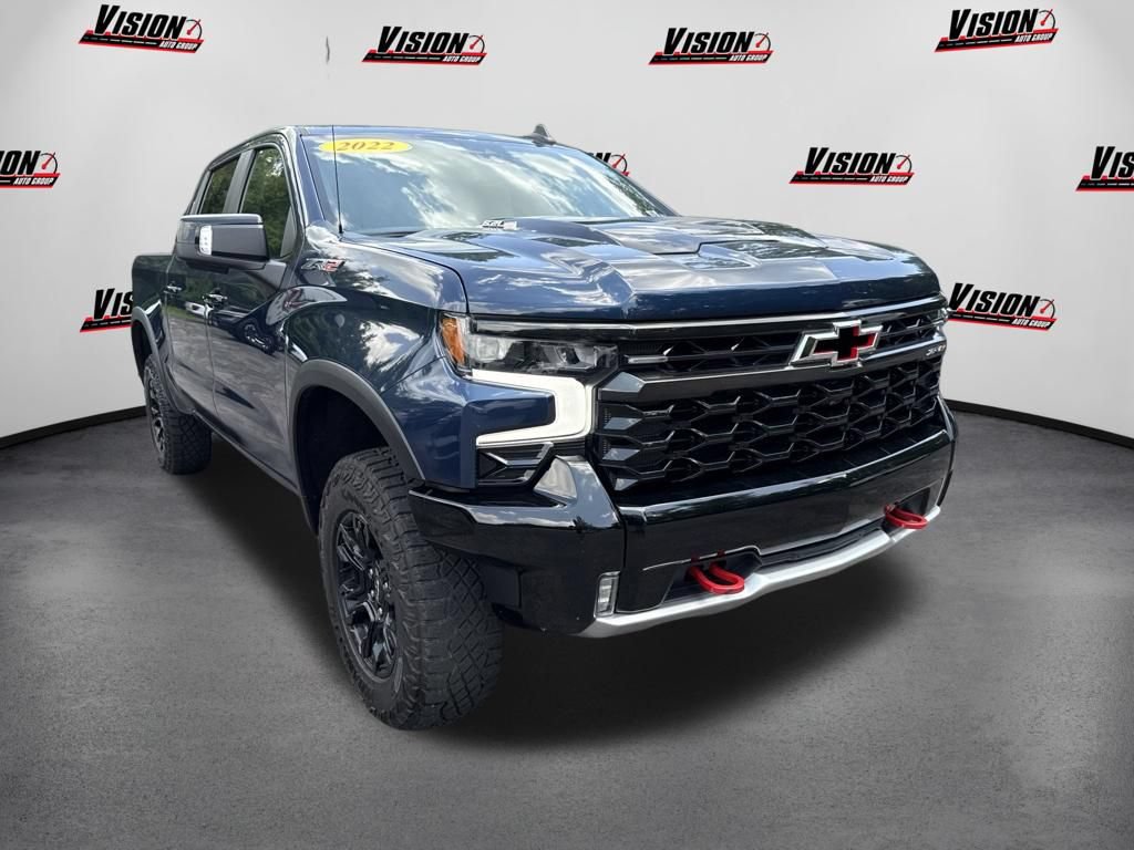 Used 2022 Chevrolet Silverado 1500 ZR2 w/ Technology Package AWD/4WD image 3