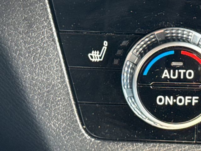 Used 2023 Mitsubishi Outlander SEL 40th Anniversary AWD/4WD image 32