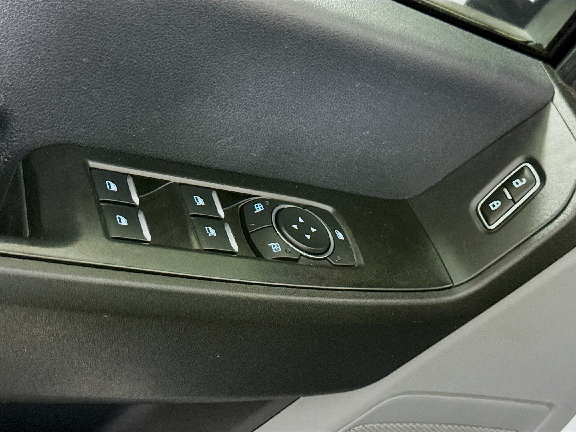Used 2024 Ford F250 XL w/ 360-Degree Camera Package AWD/4WD image 22