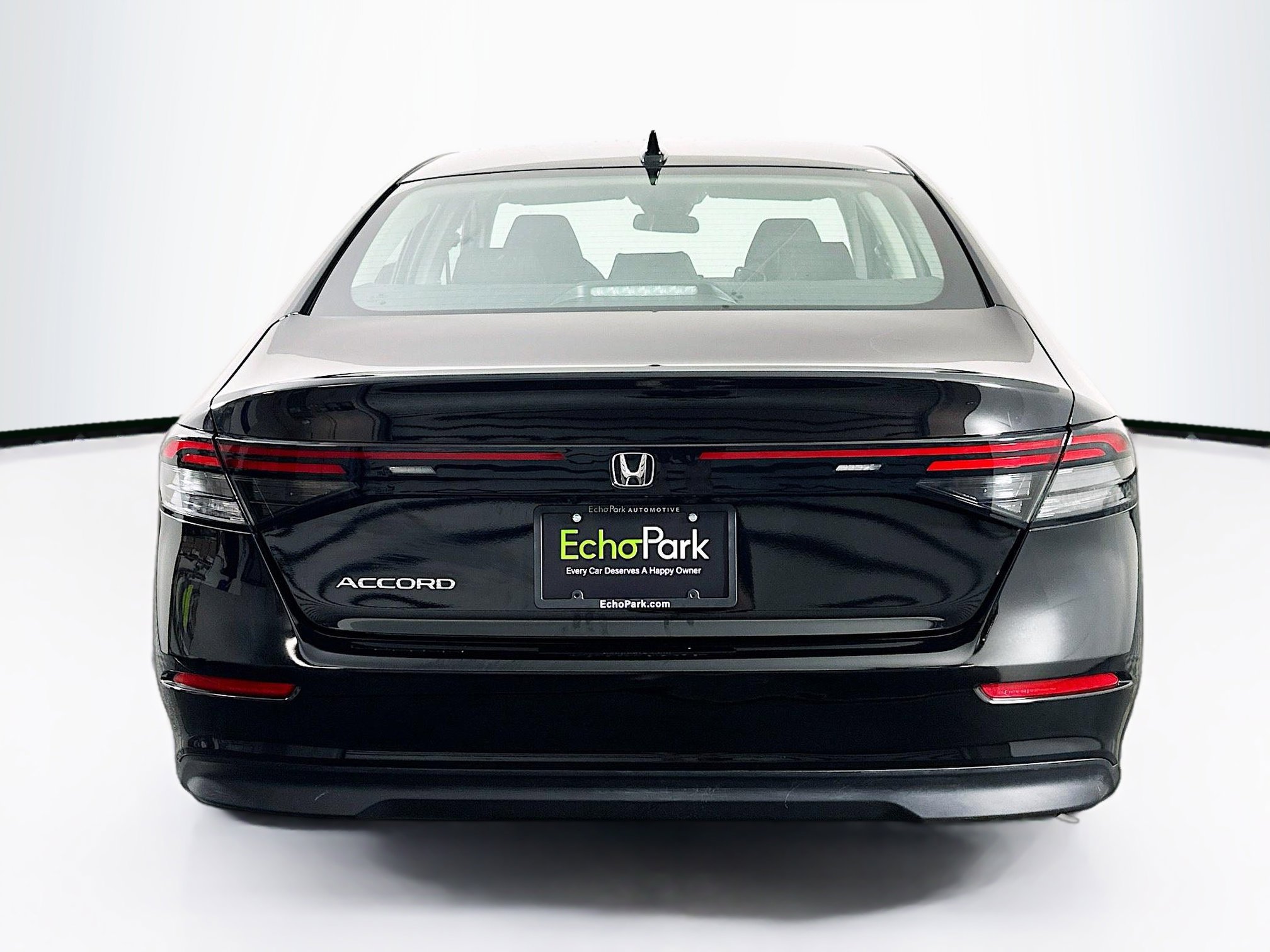 Used 2025 Honda Accord LX image 7