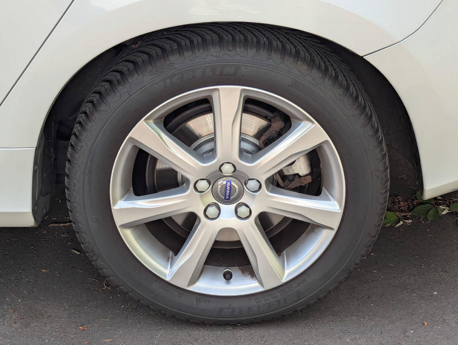 Used 2016 Volvo V60 T5 Premier FWD image 3