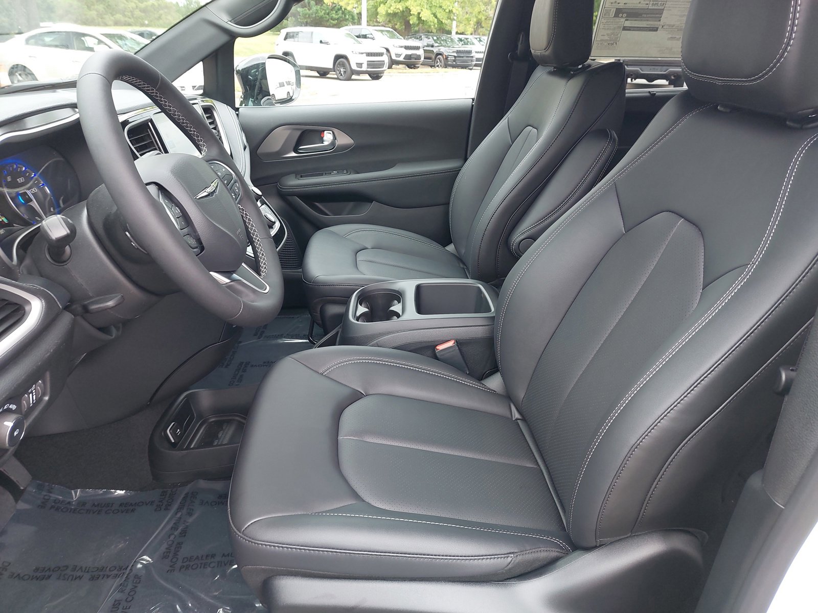 New 2026 Chrysler Pacifica Select image 17