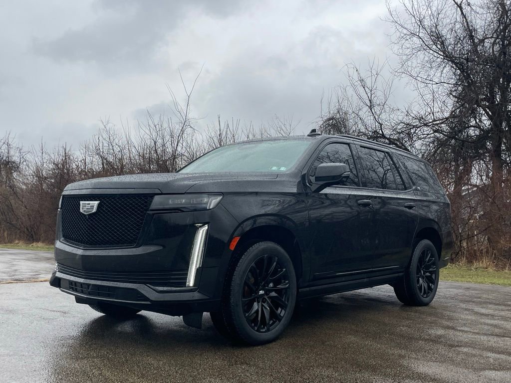 Certified 2022 Cadillac Escalade Sport Platinum w/ LPO, ONYX Package image 7