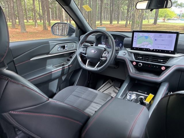 Used 2025 Ford Explorer ST-Line AWD/4WD image 26