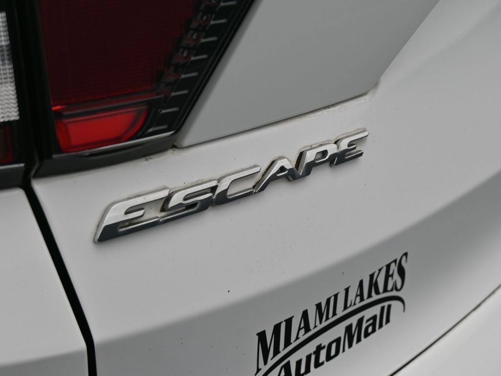 Used 2017 Ford Escape S image 30