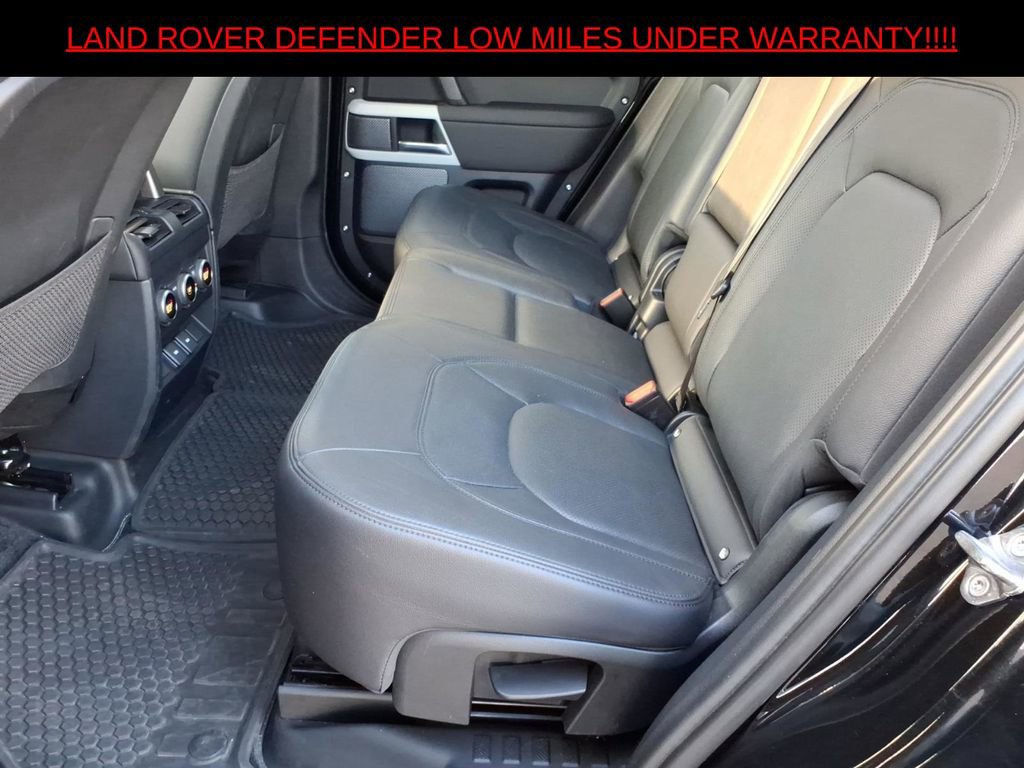 Used 2024 Land Rover Defender 110 S image 13