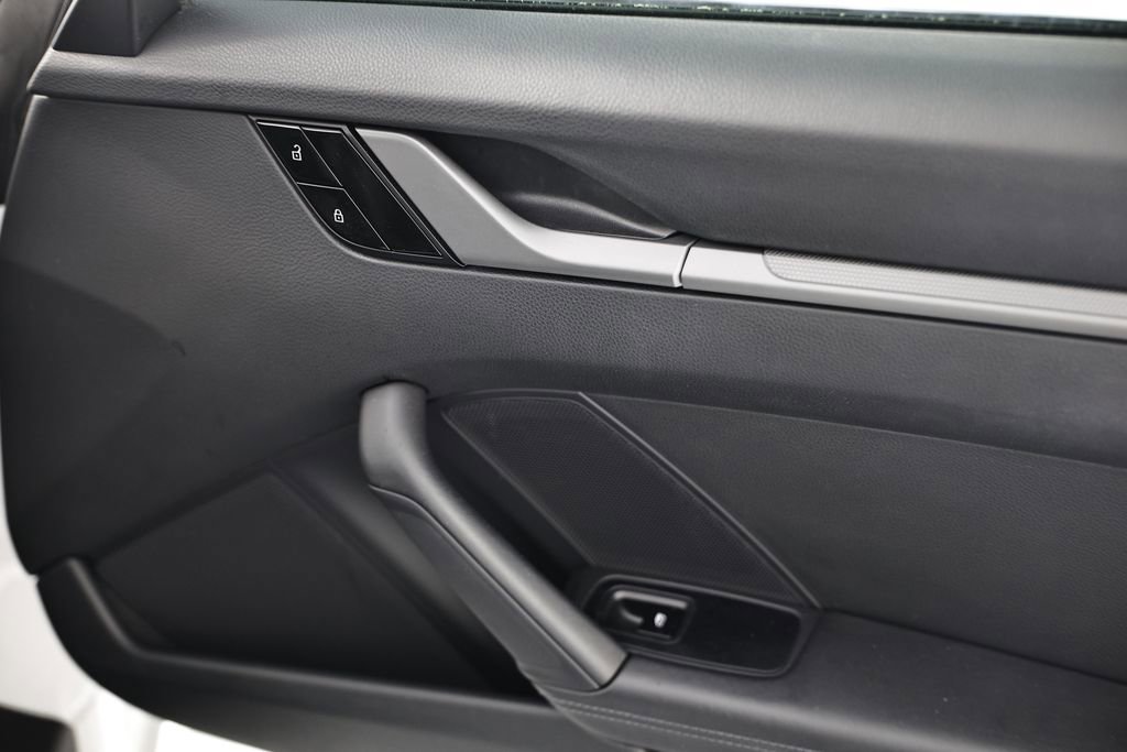Certified 2021 Porsche 911 Carrera RWD image 29