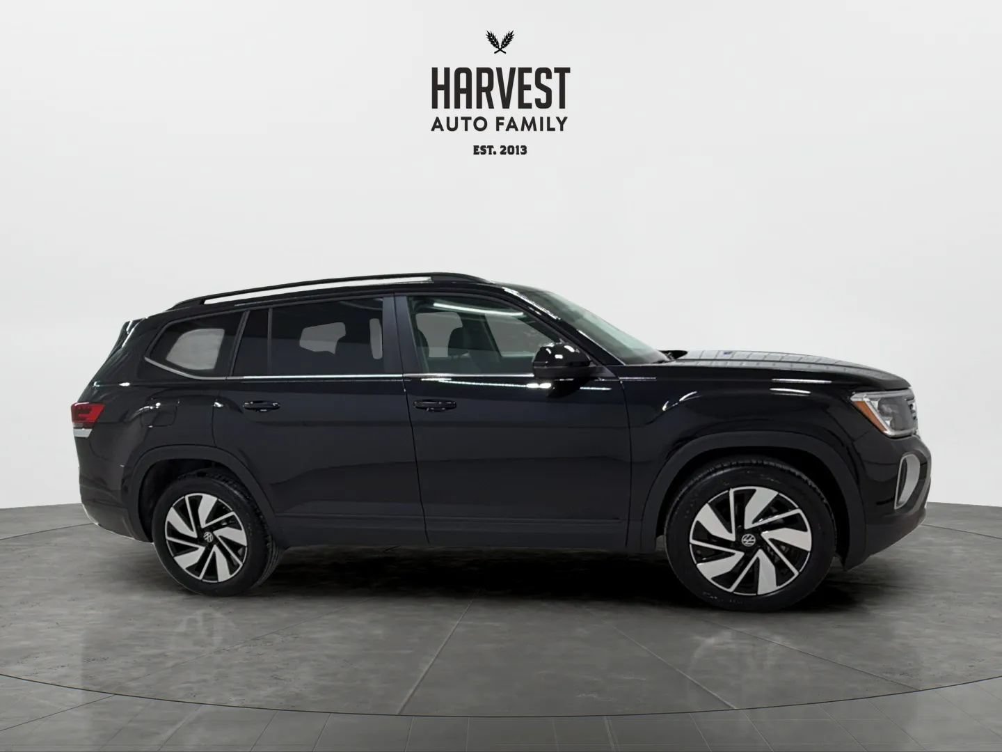 Used 2026 Volkswagen Atlas SE AWD/4WD image 9