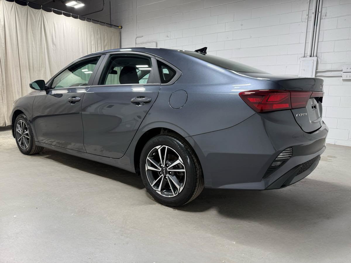 Used 2024 Kia Forte LXS FWD image 4