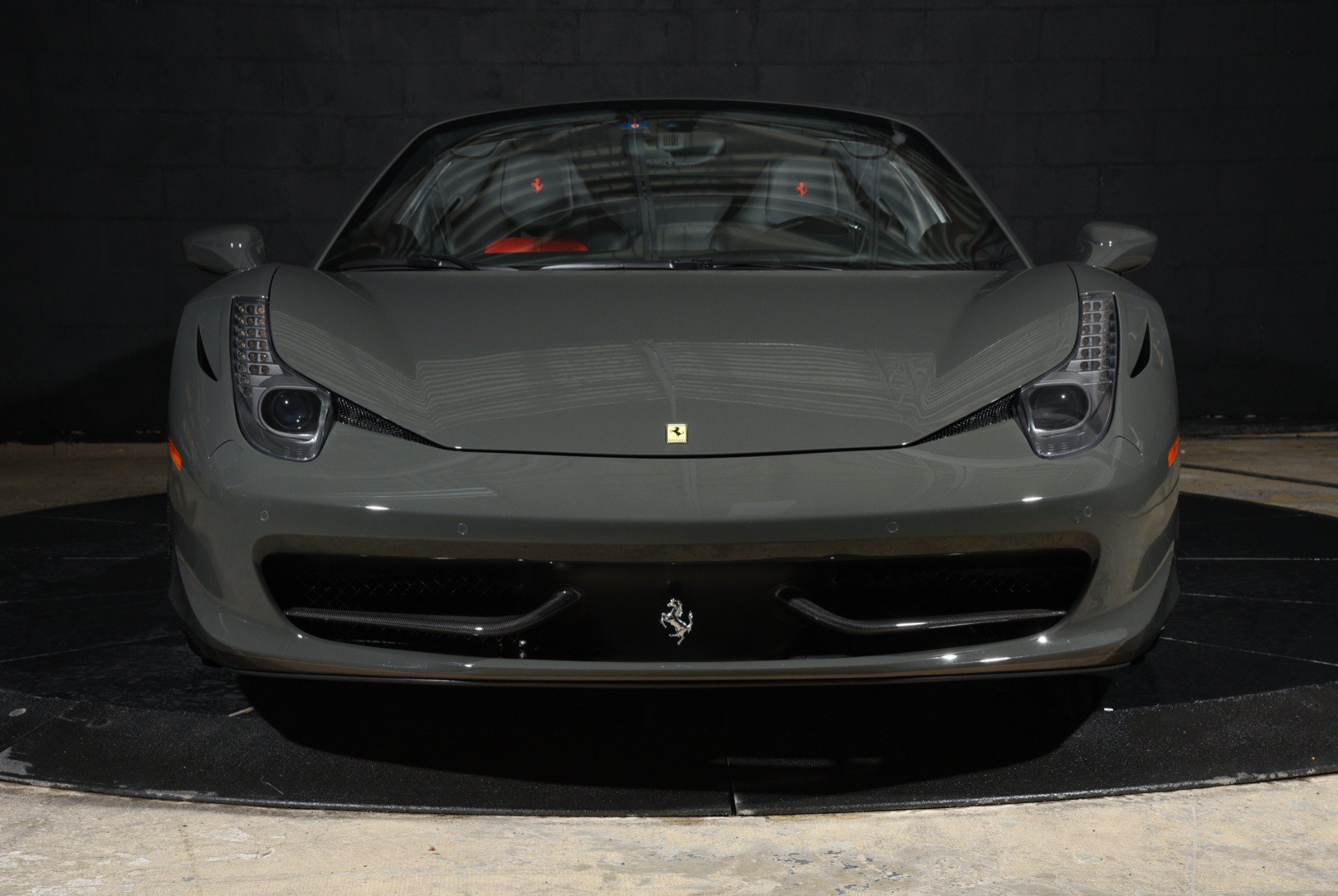 Used 2014 Ferrari 458 Spider RWD image 12