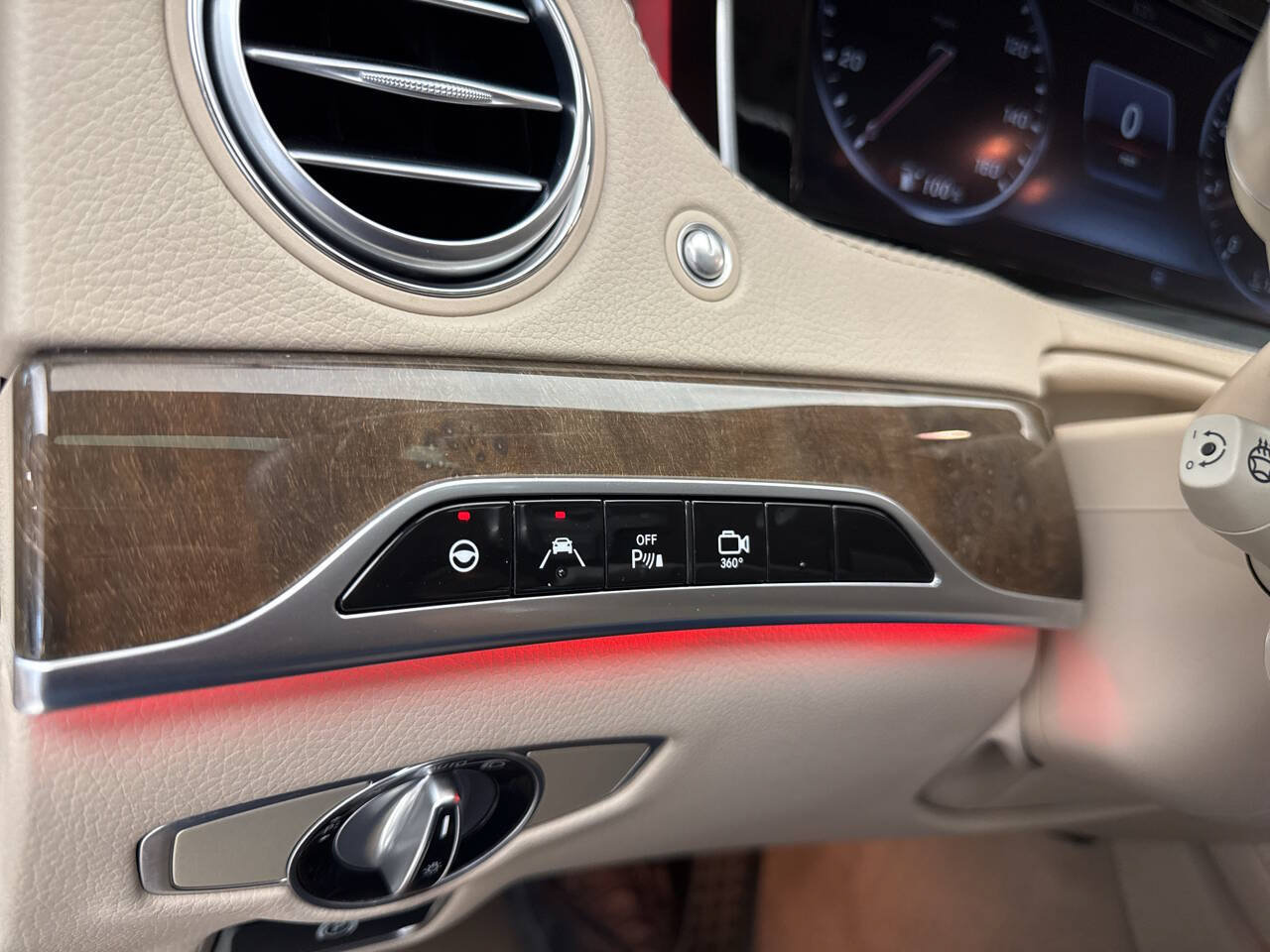 Used 2016 Mercedes-Benz S 550 4MATIC Sedan image 28