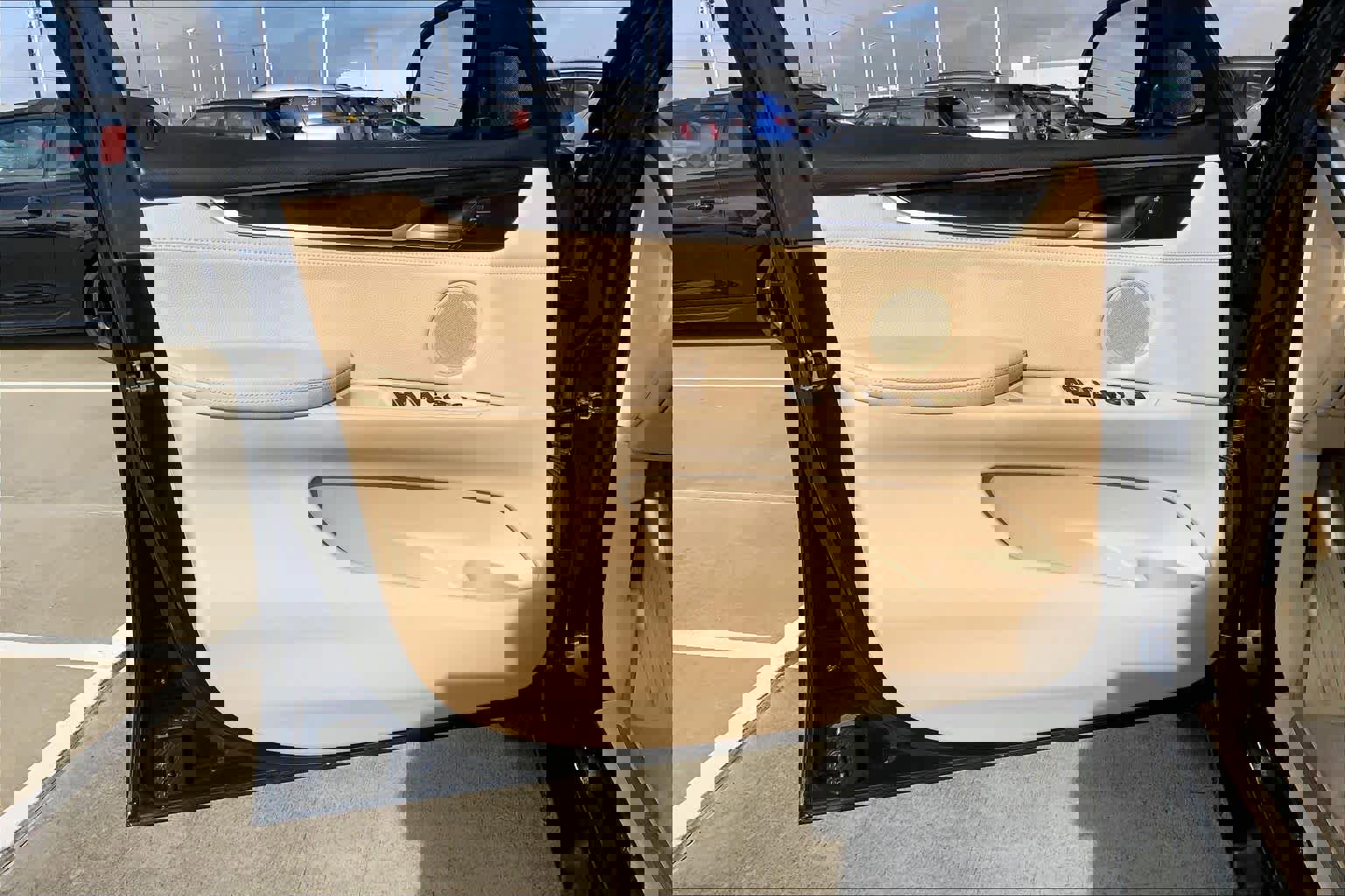 Used 2015 BMW X5 xDrive35i image 25