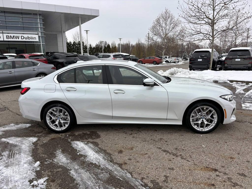 Certified 2025 BMW 330i xDrive Sedan w/ Premium Package image 8