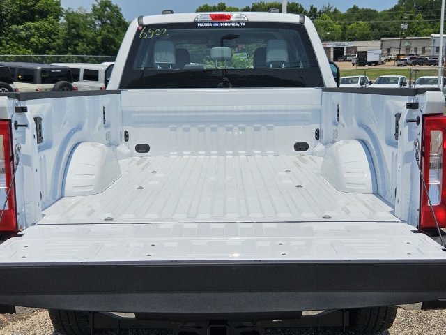 New 2026 Ford F250 XL w/ FX4 Off-Road Package AWD/4WD image 7