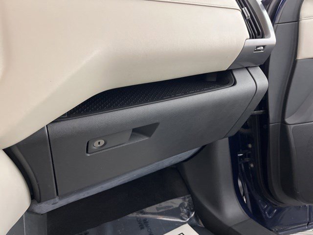 Used 2022 Nissan Pathfinder SL AWD/4WD image 32