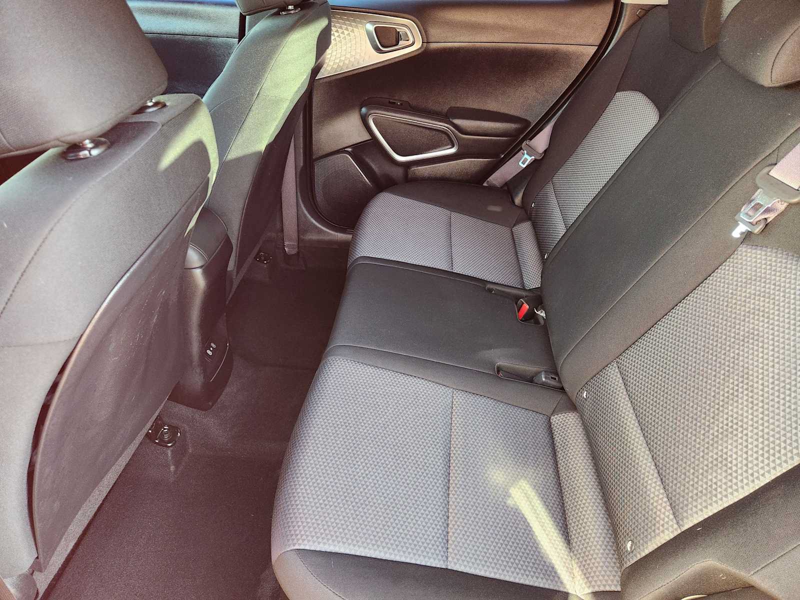Used 2023 Kia Soul S FWD image 29